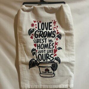 Primitives by Kathy 109061 Love Grows Best in Homes Like Ours Dish Towel, 28-inc